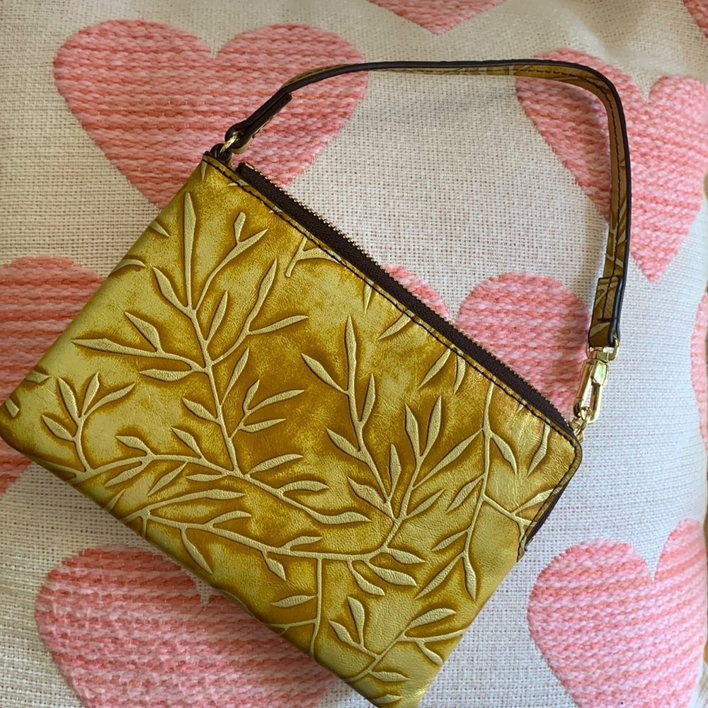 Brand new Townsend “vintage” wristlet. Never used without tag.